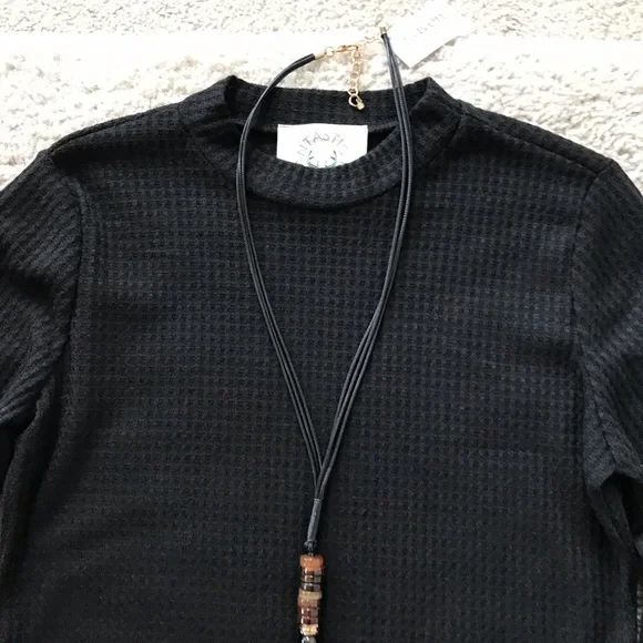 Black Cropped, Waffle Knit Top - Picture 7 of 11